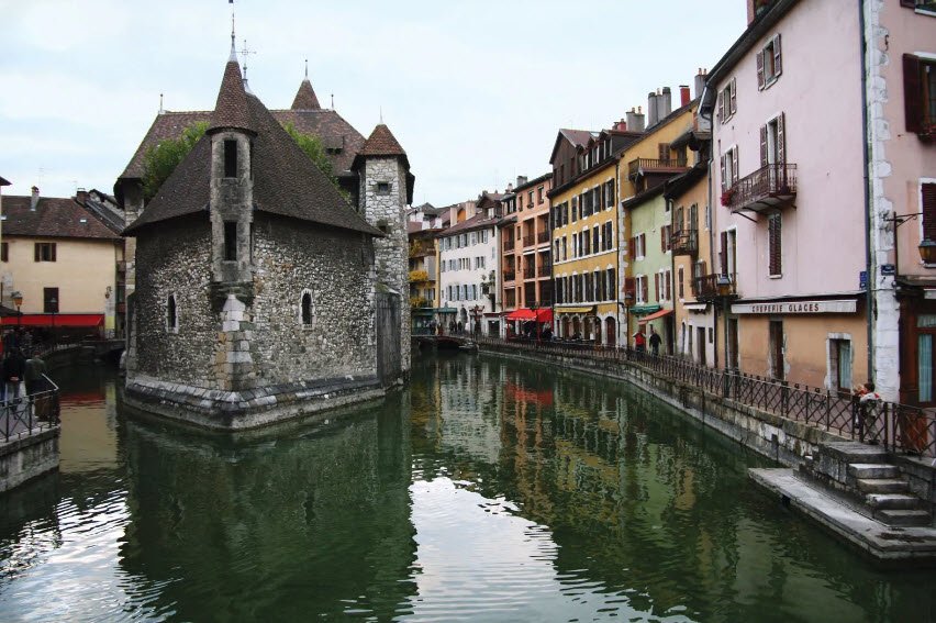 Annecy Old Town &amp; Lake, Annecy, Auvergne-Rhône-Alpes, France
